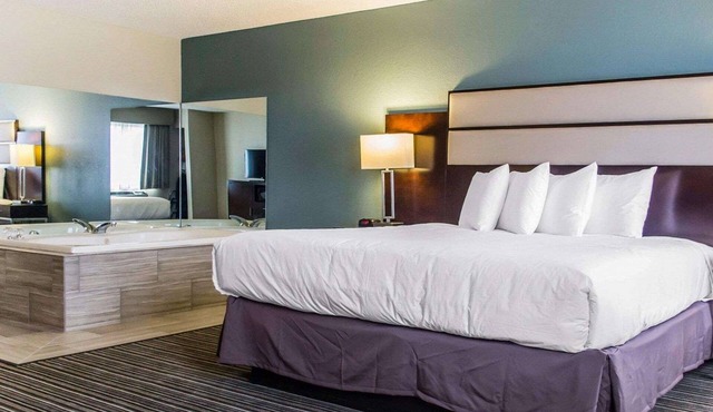 Quality Inn Streetsboro - Kent