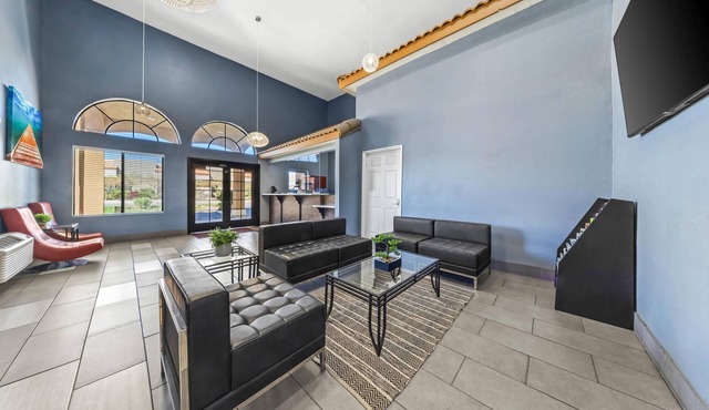 Quality Inn & Suites Victorville – Hesperia