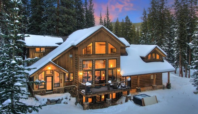 Red Mountain Lodge | Spacious 4BR retreat in Blue River with stunning mountain views.