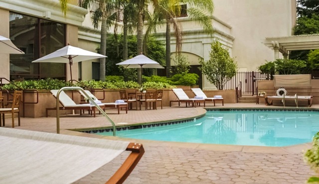 Relax and Unwind! Pet-Friendly Property, Onsite Pool, Parking Onsite