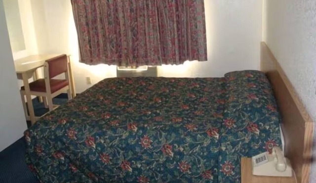 Relaxing Retreat Near London Bridge – 2 Miles away | Free Parking, Pet-Friendly