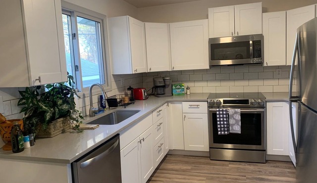 Renovated Old Town house, near everything: CSU, parks, breweries, trails