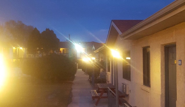 Rodeway Inn & Suites