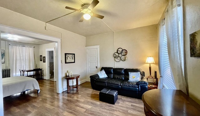 Roomy Efficiency for Traveling Professional near Parkview Hospital