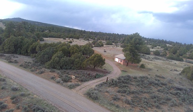 Rustic, Cozy Cabin Near Heron Lake with 5 Acres of Nature, Fire Pit & Views