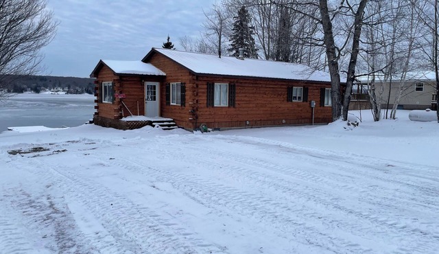 Rustic UP Waterfront Cabin on Huron Bay