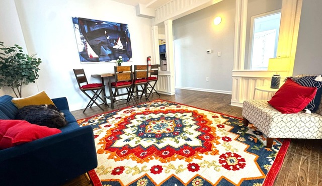 Serene 2-bedroom house with WiFi in Denver