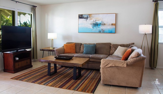 Single Story Home in Historic Uptown Whittier