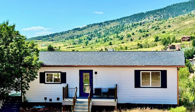 Skyline by the Lake – Fort Collins vacation Home by Horsetooth Reservoir.