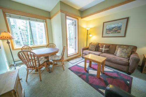 Slopeside 2733A by SummitCove Lodging in Colorado