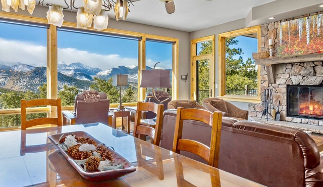 Snowdrift Lodge Vacation Home at Windcliff