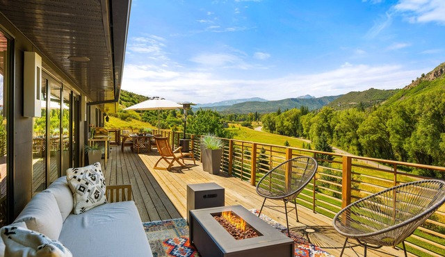 Snowmass Contemporary Ranch - secluded mountain retreat