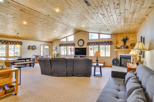 Spacious Buena Vista Home w/Fire Pit Near Skiing!