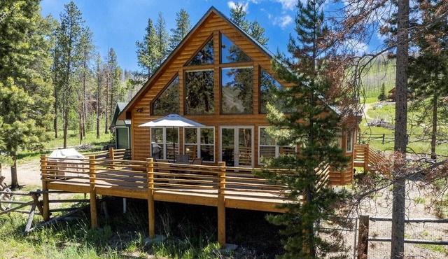 Spacious Mountain Home near Grand Lake - 3br/3ba