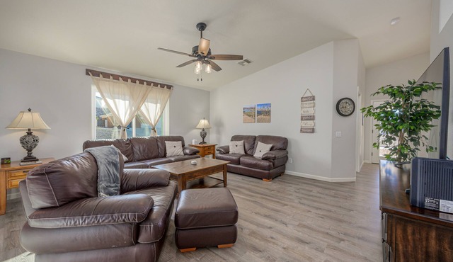 Spacious Tuscany-Style Home near Laughlin and Katherine's Landing/Lake Mohave