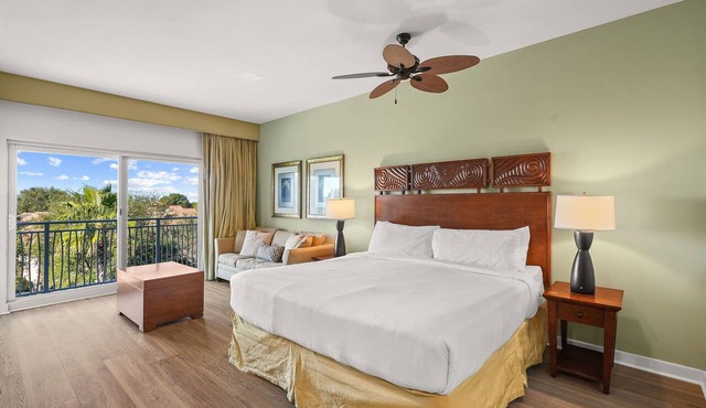 Studio Unit ~ Close to Beach ~ Community Pool