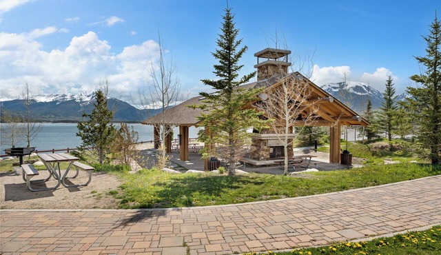Summit Yacht Club #10 By Summit County Mountain Retreats
