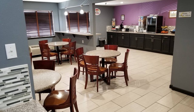 Super 8 by Wyndham Fort Collins