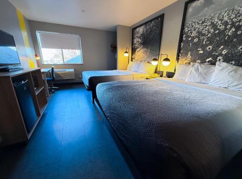 Super 8 by Wyndham Windsor