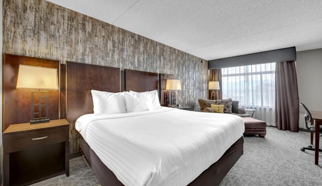 The Academy Hotel Colorado Springs