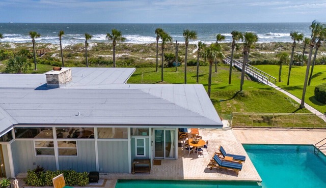 The Atlantic Wing - Oceanfront in the midcentury modern estate with pool