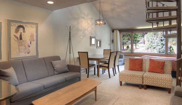 The Mulligan | AC, Pool, Hot Tub, Golf & Ski