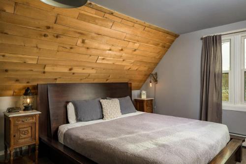 The Park Room - Queen Anne Bed & Breakfast