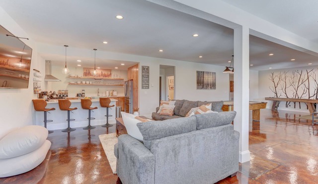 The Valley View Retreat! A Newly Renovated Private Walkout Basement