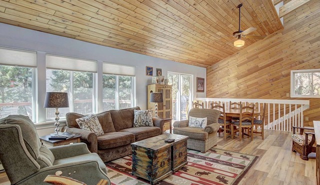Timber Hill - Large home In Prestigious Warrior`s Mark West, Private Hot Tub, Sa