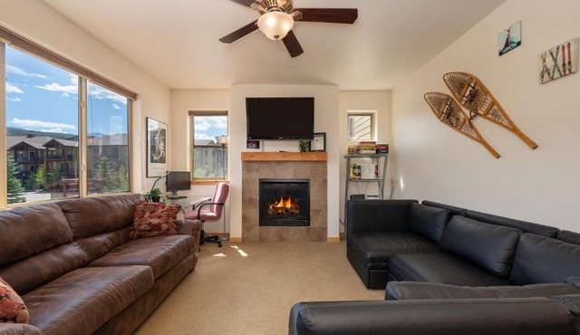 Trailhead Lodges 821