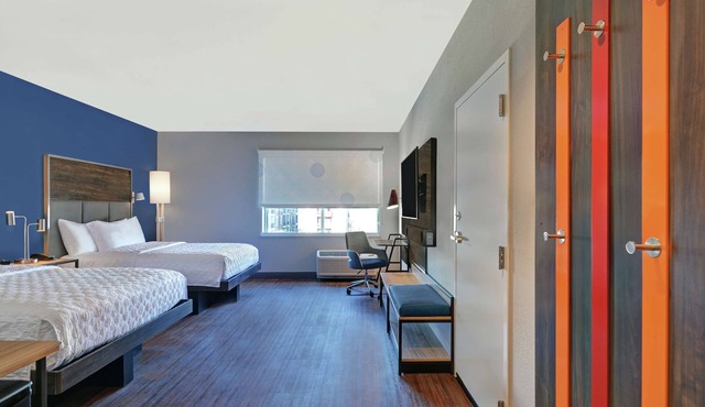 Tru by Hilton Springfield Downtown