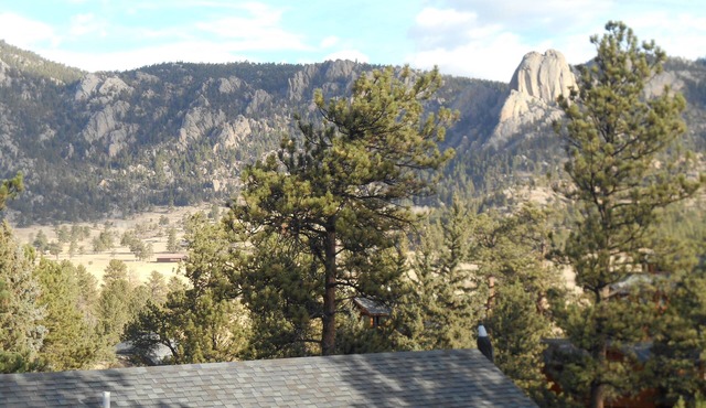 Twin Owls Condo - Beautiful Twin Owls View from Your Deck, 3-Bed, 2.5-Bath