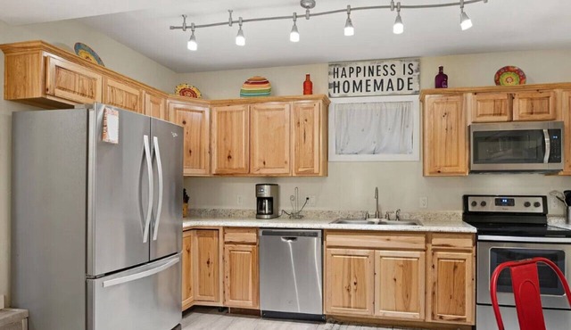 Ultimate Glenwood Getaway!