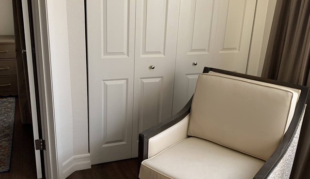 ULTIMATE SUPERBOWL VACATION WEEK RENTAL -FREE SHUTTLE TO STRIP, VEGAS DOWNTOWN