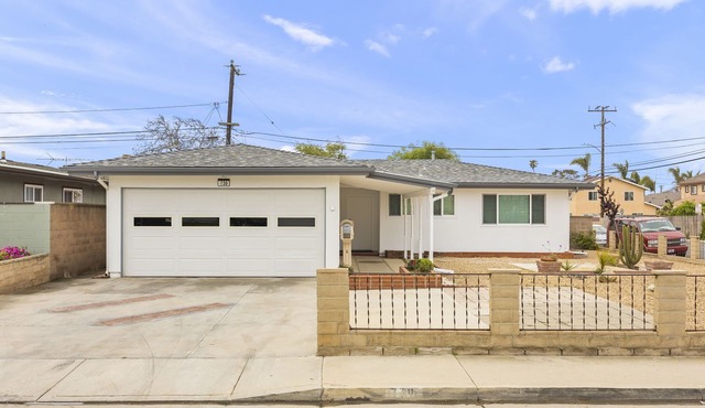 Ultra Clean Comfortable Beach Village - Entire House
