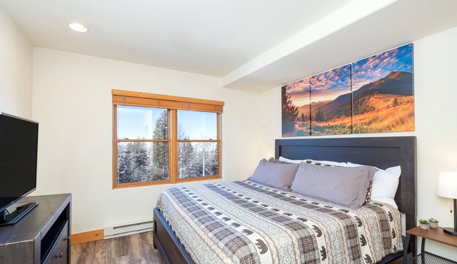 Upgraded Private Lock-Off Room With Plenty of Perks!