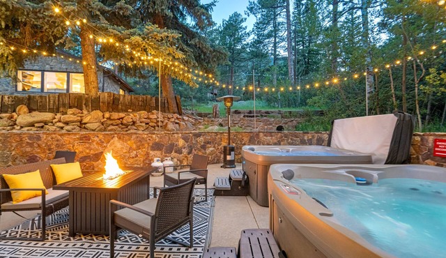 Upper Stone Lodge | Hot Tub & Game Room| Upper Unit