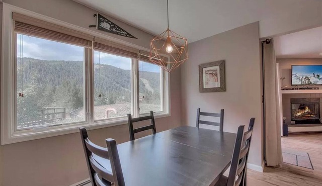 Walk to Keystone Lifts from recently remodeled 2 bedroom