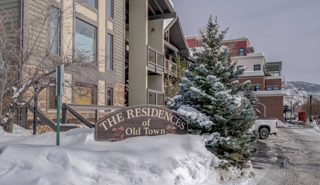 Walk to Ski area, Heart of Downtown Steamboat, & Free Bus Route!