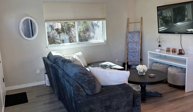 Welcome to our charming cottage in the heart of downtown Erie!