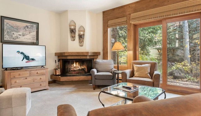 West Vail Ptarmigan Townhome - Summer Pool