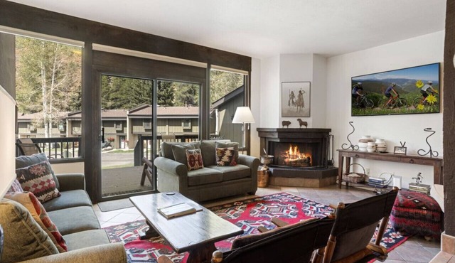 West Vail Ptarmigan Townhome - Summer Pool