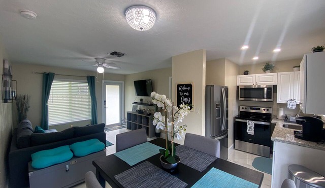 Your Perfect Retreat; 10Min from the Beach, Downtown, Las Olas and the Airport