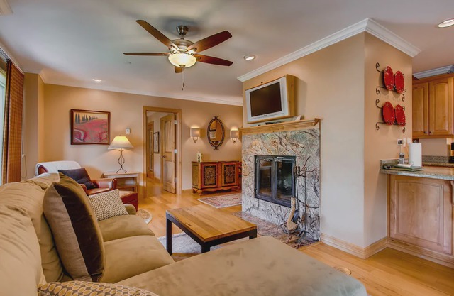 Centennial 2 Bedroom Condo Unit 21