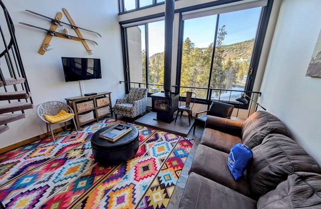 Keystone Lake Stay | Hike, Bike & Relax