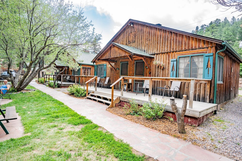 Evergreen Cabin | Colorado Bear Creek Cabin 3