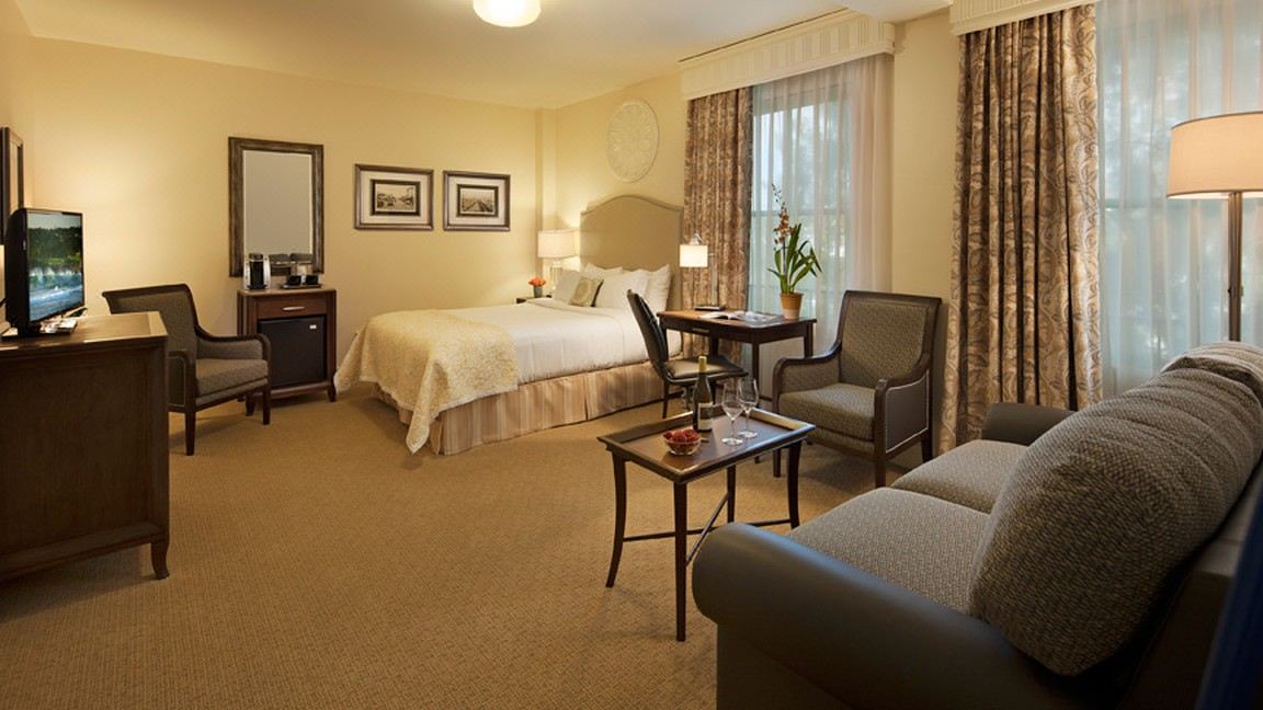 Photo of Livingroom in Lower State