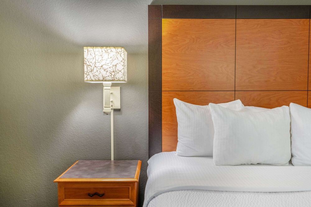 Photo of Bedroom in Pueblo