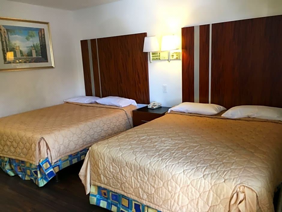 Photo of Bedroom in La Sierra