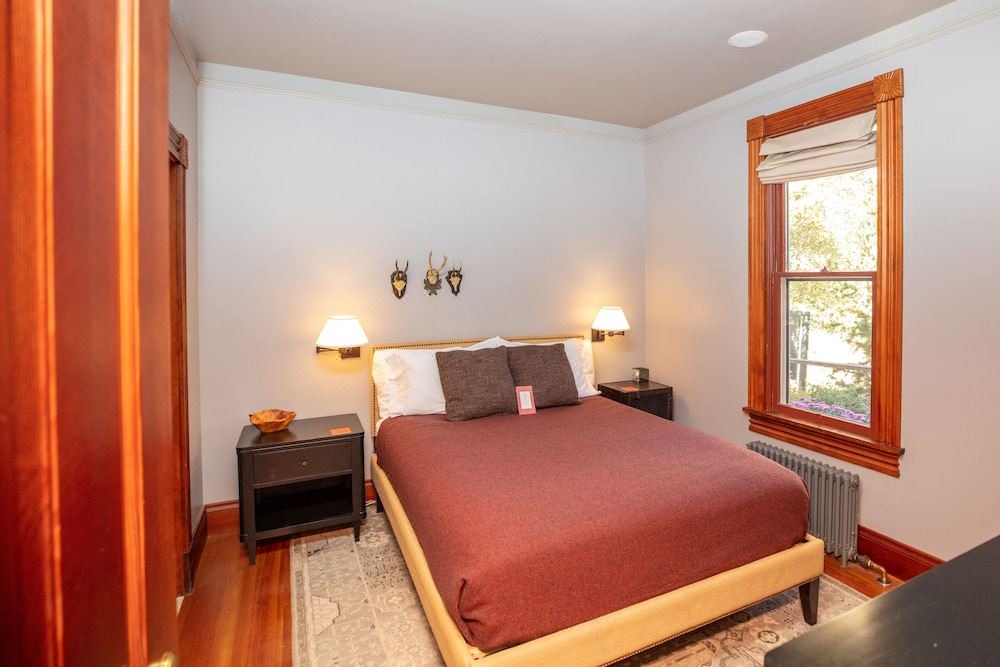 Photo of Bedroom in Green Mountain Falls